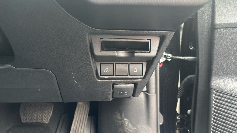 Toyota Prius 2.0 PHEV Design 5dr CVT Hatchback